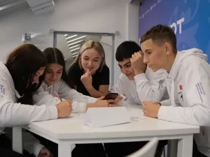 Инклюзивный проектный акселератор для молодёжи поможет авторам социально значимых проектов оформить заявку на получение грантов